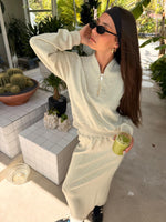 Load image into Gallery viewer, The Sweat Set Heather
